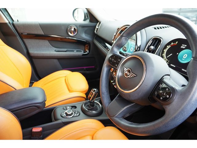 MINI COOPER D CROSSOVER