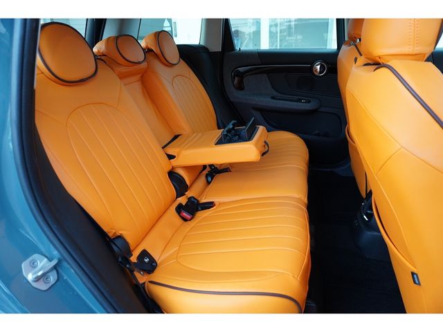 MINI COOPER D CROSSOVER