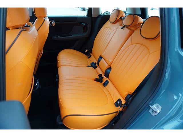 MINI COOPER D CROSSOVER