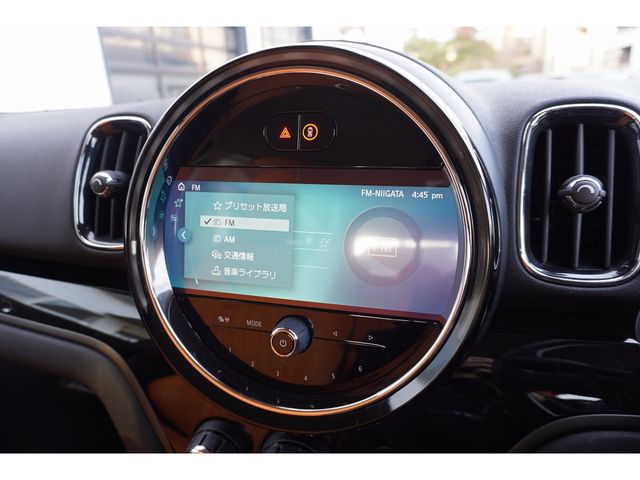 MINI COOPER D CROSSOVER