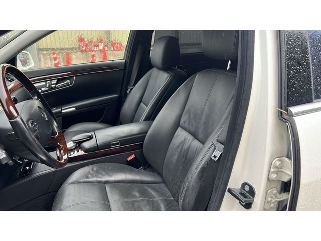MERCEDES BENZ S-Class