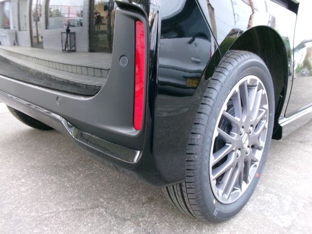 N-BOX CUSTOM