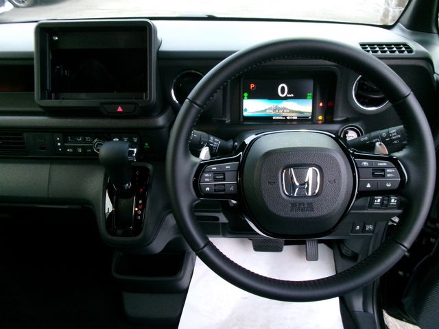 N-BOX CUSTOM