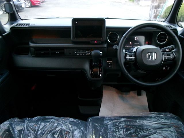 N-BOX CUSTOM