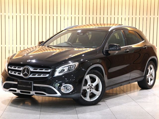 MERCEDES BENZ GLA class