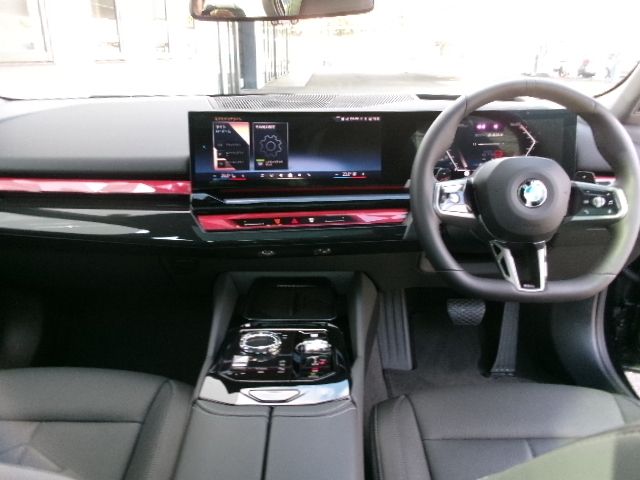 BMW 5 Series sedan