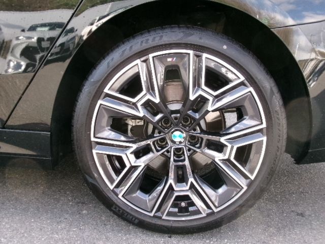 BMW 5 Series sedan