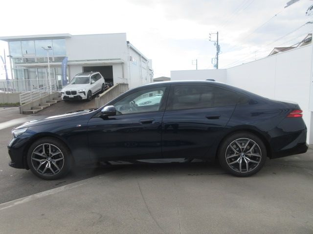 BMW 5series sedan