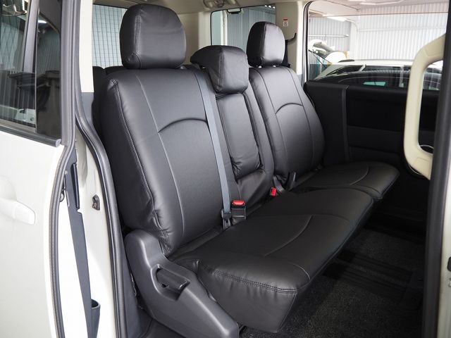 DELICA D:5 4WD