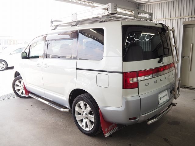 DELICA D:5 4WD