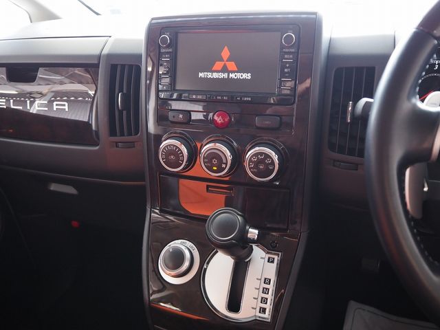 DELICA D:5 4WD