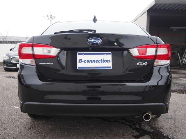 IMPREZA G4 4WD