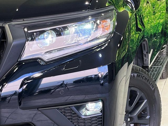 LANDCRUISER PRADO