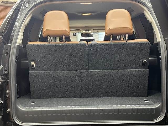 LANDCRUISER PRADO