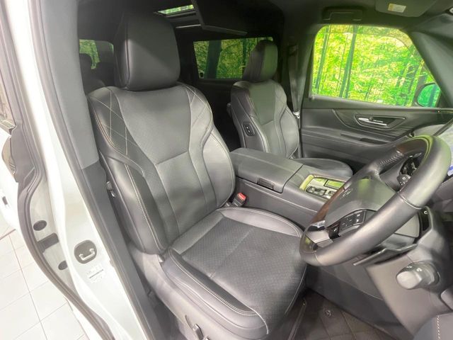VELLFIRE HYBRID