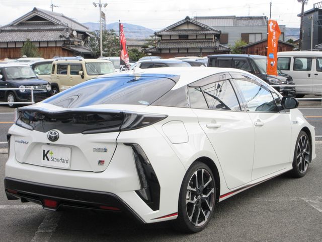 PRIUS PHV