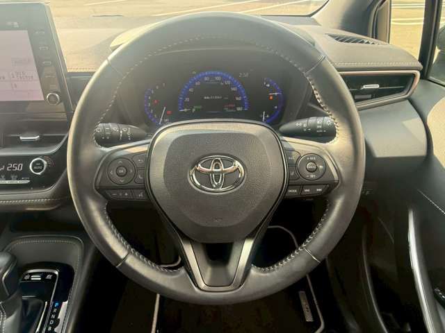 COROLLA TOURING HYBRID
