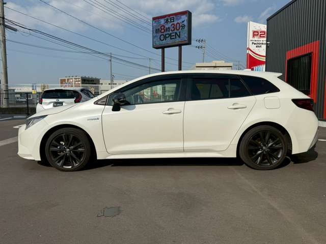COROLLA TOURING HYBRID