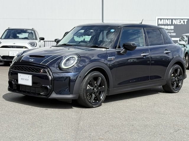 MINI COOPER SD 5DOOR