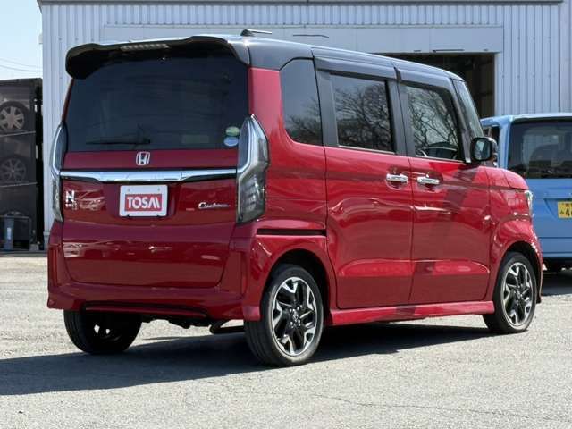 N BOX CUSTOM 4WD