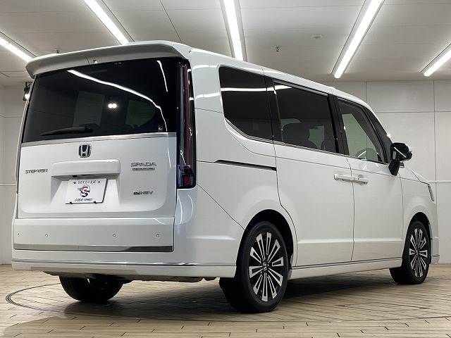 STEPWAGON e:HEV SPADA