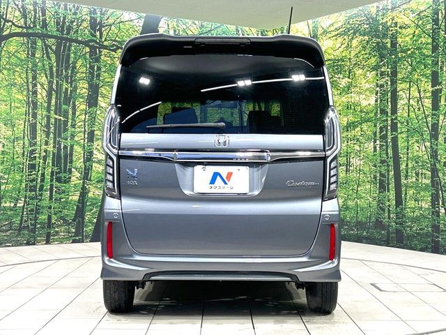 N-BOX CUSTOM