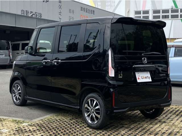 N-BOX CUSTOM