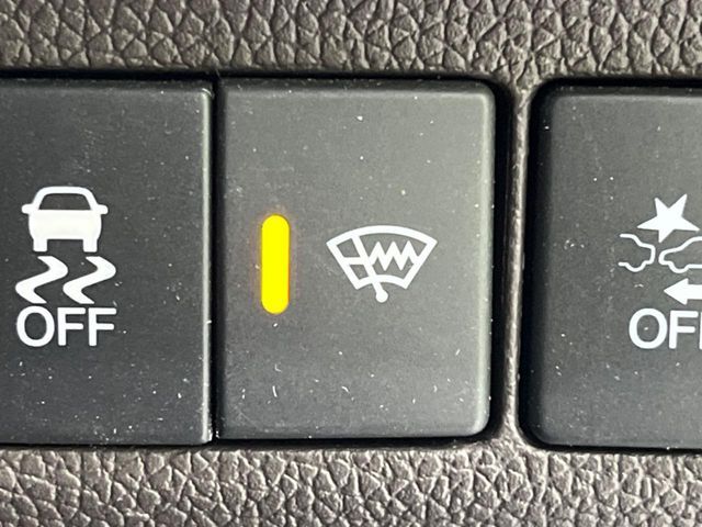 FREED HYBRID 4WD