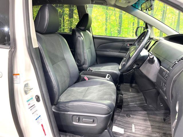 ESTIMA  4WD