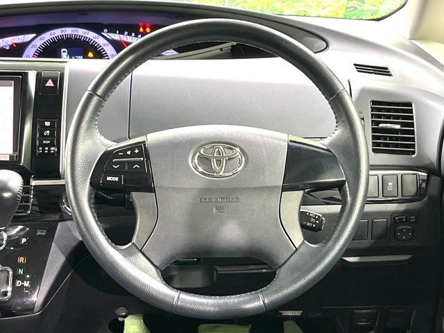 ESTIMA  4WD