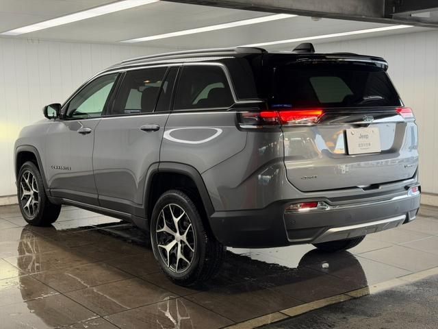 JEEP COMMANDER