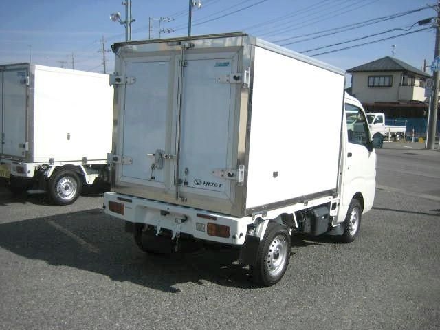 Hijet