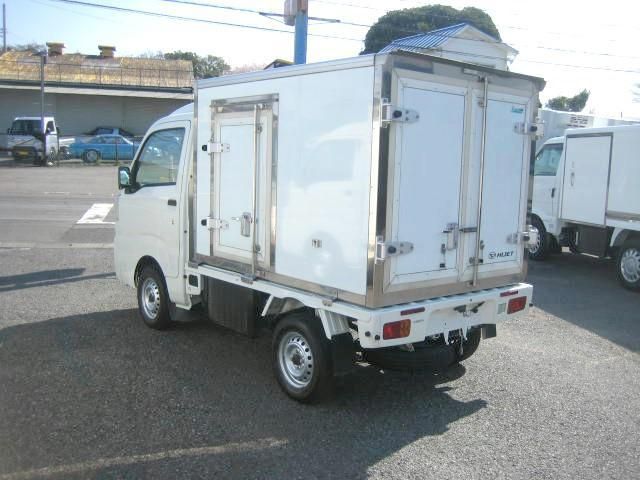 Hijet