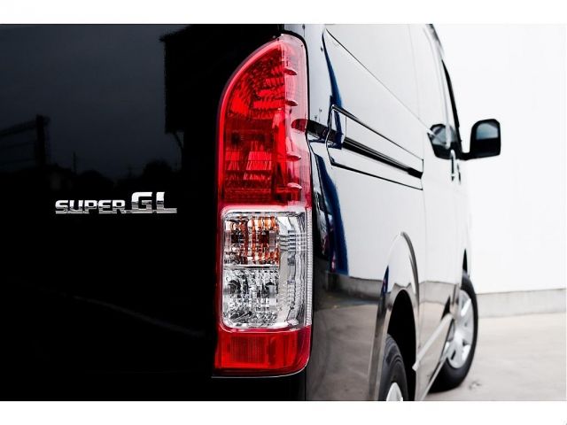 HIACE van 2WD