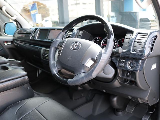HIACE wagon