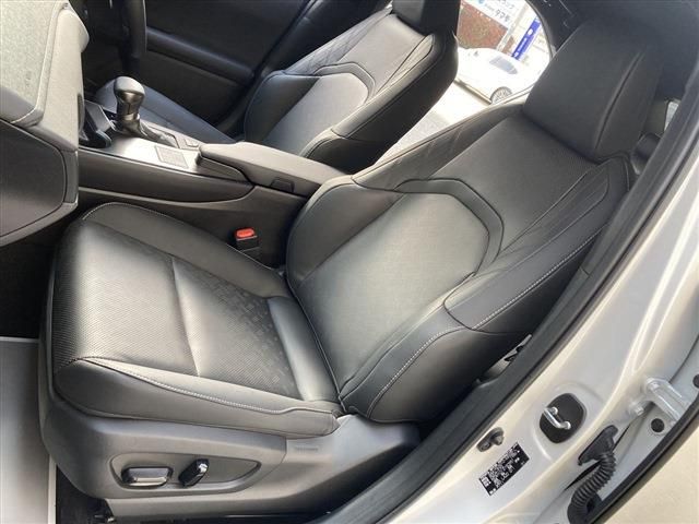 LEXUS UX250h