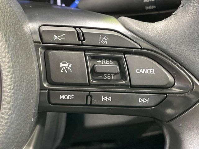 YARIS CROSS HYBRID