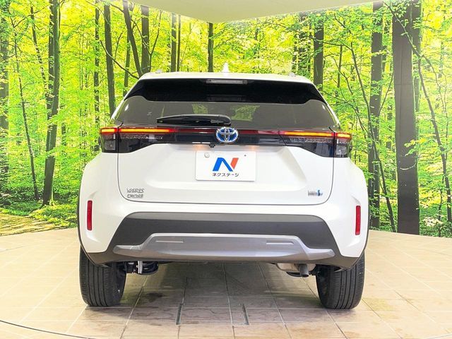YARIS CROSS HYBRID