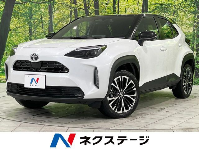 YARIS CROSS HYBRID