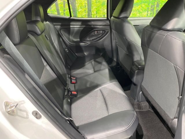 YARIS CROSS HYBRID