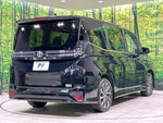 VOXY HYBRID