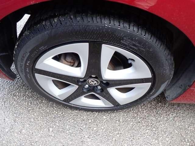 PRIUS 4WD