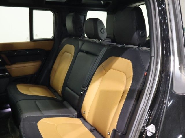 ROVER DEFENDER