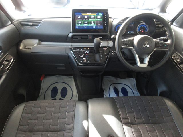 DELICA MINI