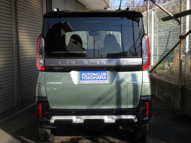 DELICA MINI