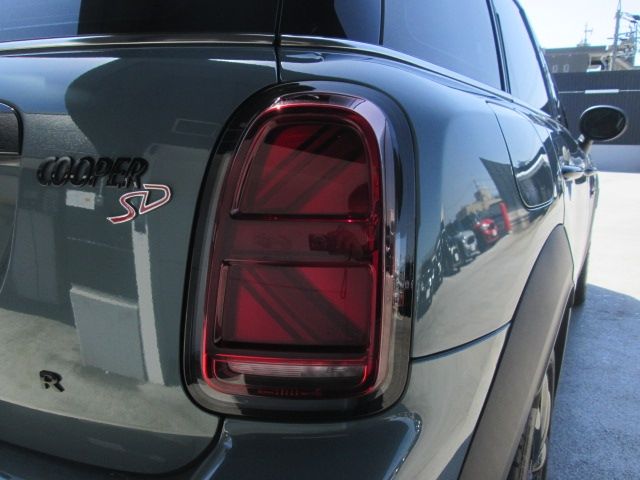 MINI COOPER SD CROSSOVER