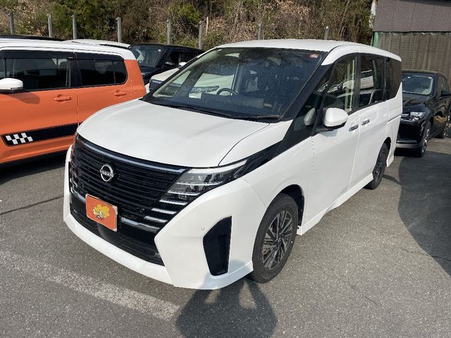 SERENA WG 4WD