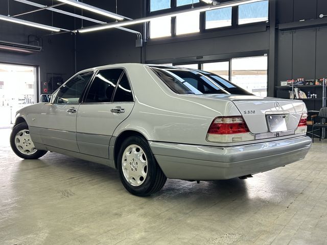 MERCEDES BENZ S class