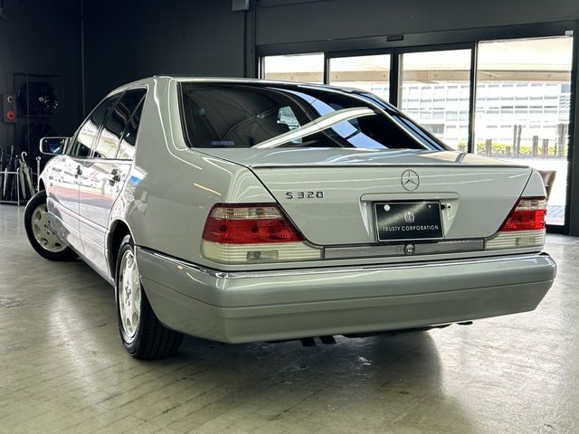 MERCEDES BENZ S class