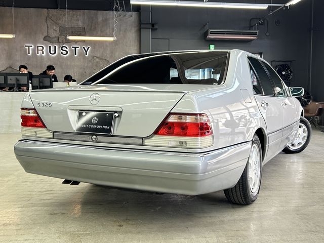 MERCEDES BENZ S class